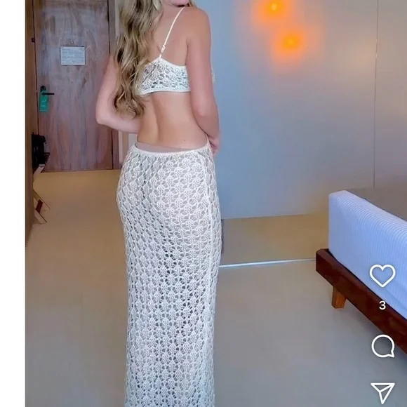 Swimsuit cover up dress.  6/8. - Picture 2 of 7